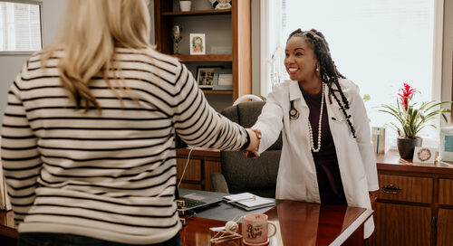 A Nurse Practitioner Who Doesn’t Have to Say ‘No’ to Her Patients